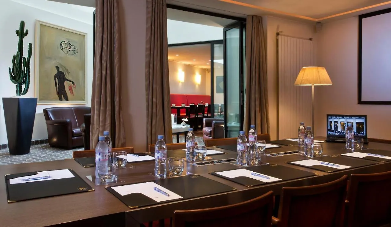 Hotel Le Colisee Paris